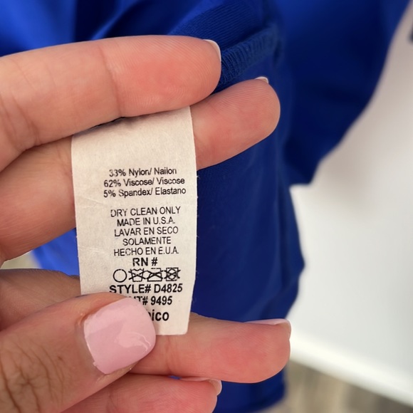 NWOT MIDI DRESS - Picture 4 of 4